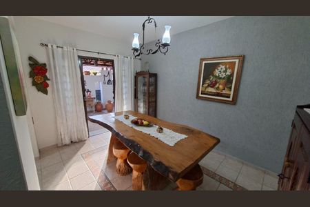 Foto 12 de casa à venda com 4 quartos, 240m² em Vila Joaquim Inacio, Campinas