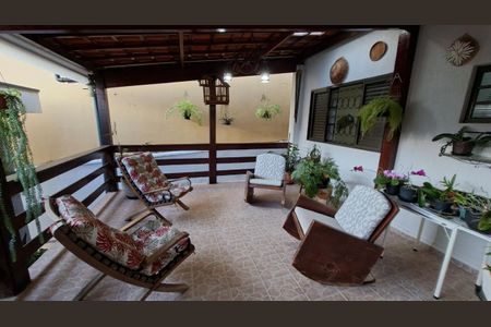 Casa à venda com 240m², 4 quartos e 3 vagas Casa à venda com 240m², 4 quartos e 3 vagasFoto 21