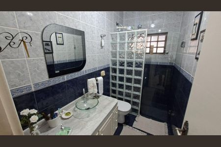 Casa à venda com 240m², 4 quartos e 3 vagas Casa à venda com 240m², 4 quartos e 3 vagasFoto 16