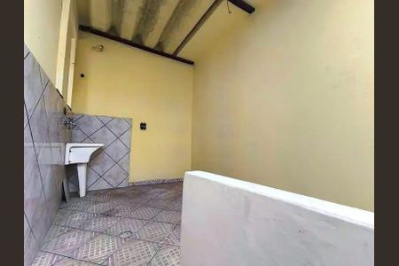 Casa para alugar com 150m², 2 quartos e 1 vaga Casa para alugar com 150m², 2 quartos e 1 vagaÁrea de Serviço