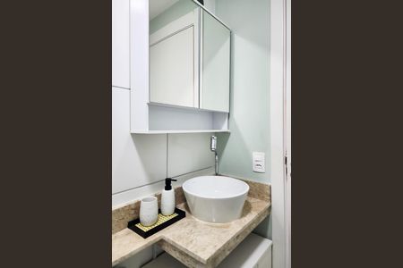 Apartamento para alugar com 32m², 1 quarto e sem vagaBanheiro 
