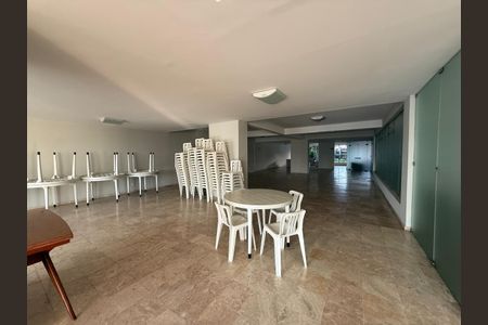 Apartamento à venda com 123m², 3 quartos e 1 vaga Apartamento à venda com 123m², 3 quartos e 1 vagaSalão de Festas