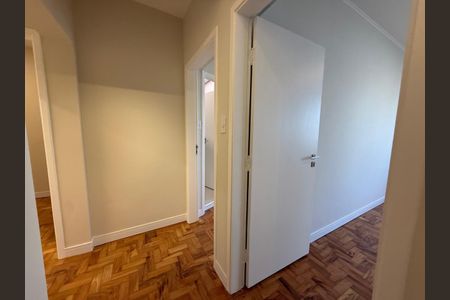 Apartamento à venda com 123m², 3 quartos e 1 vaga Apartamento à venda com 123m², 3 quartos e 1 vagaCorredor