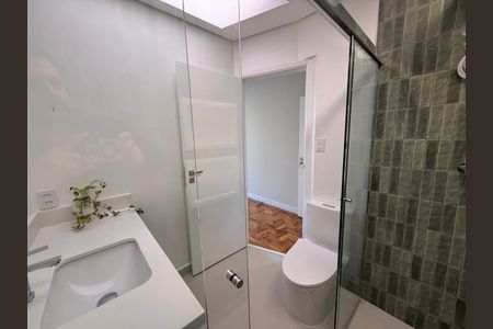 Apartamento à venda com 123m², 3 quartos e 1 vaga Apartamento à venda com 123m², 3 quartos e 1 vagaBanheiro