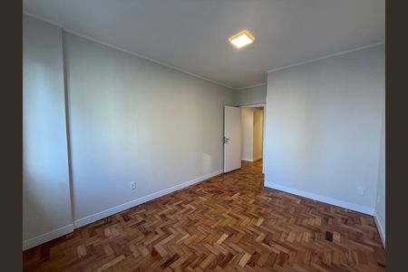 Apartamento à venda com 123m², 3 quartos e 1 vaga Apartamento à venda com 123m², 3 quartos e 1 vagaQuarto