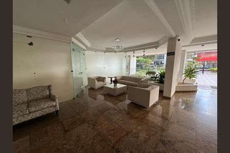 Apartamento à venda com 123m², 3 quartos e 1 vaga Apartamento à venda com 123m², 3 quartos e 1 vagaHall de Entrada