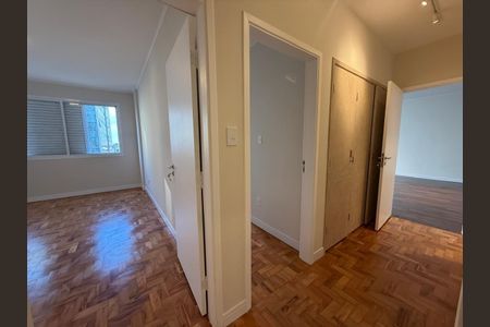 Apartamento à venda com 123m², 3 quartos e 1 vaga Apartamento à venda com 123m², 3 quartos e 1 vagaCorredor