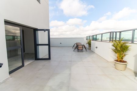 Apartamento para alugar com 36m², 1 quarto e sem vaga Apartamento para alugar com 36m², 1 quarto e sem vagaTerraço