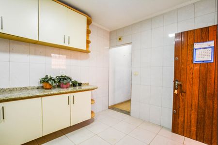 Cozinha de casa à venda com 3 quartos, 143m² em Vila Camilópolis, Santo André