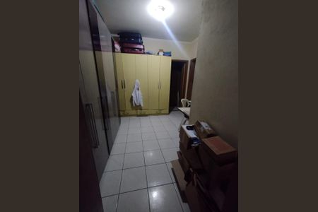 Casa à venda com 125m², 4 quartos e 2 vagas Casa à venda com 125m², 4 quartos e 2 vagasQuarto