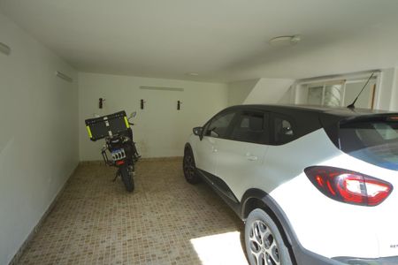 Casa à venda com 377m², 4 quartos e 4 vagasGaragem 