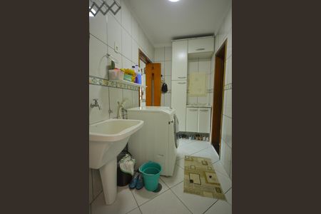Casa à venda com 377m², 4 quartos e 4 vagasÁrea de Serviço
