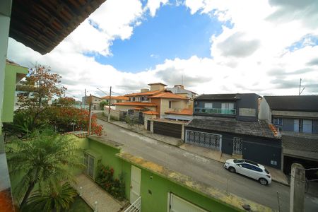 Casa à venda com 377m², 4 quartos e 4 vagasVaranda  Suíte 1