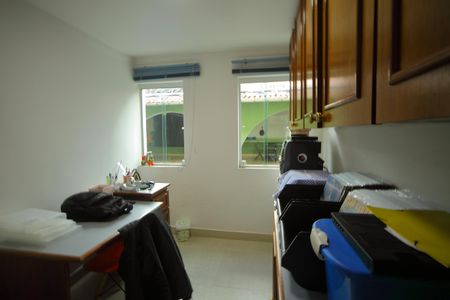 Casa à venda com 377m², 4 quartos e 4 vagasEscritório