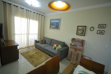 Apartamento à venda com 75m², 2 quartos e 1 vagaSala 