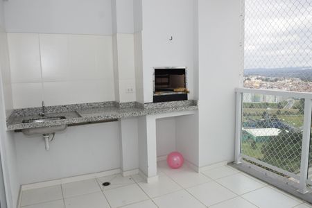 Apartamento para alugar com 160m², 4 quartos e 2 vagasVaranda
