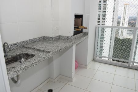 Apartamento para alugar com 160m², 4 quartos e 2 vagasVaranda