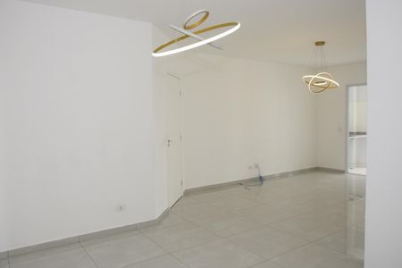 Sala de apartamento para alugar com 4 quartos, 160m² em Jardim Santa Barbara, Embu das Artes