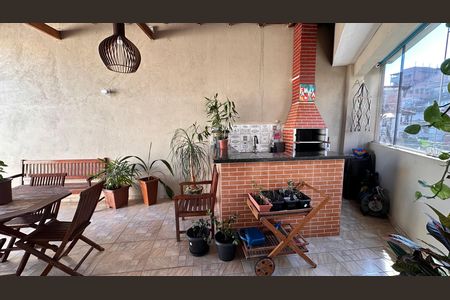 Casa para alugar com 250m², 4 quartos e 1 vaga