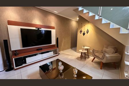 Casa para alugar com 250m², 4 quartos e 1 vaga