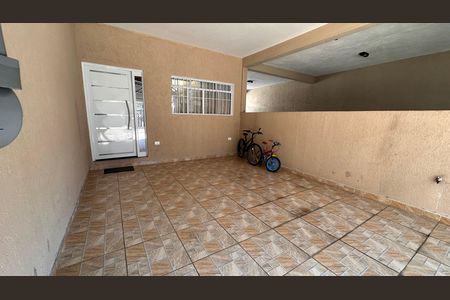 Casa para alugar com 250m², 4 quartos e 1 vaga