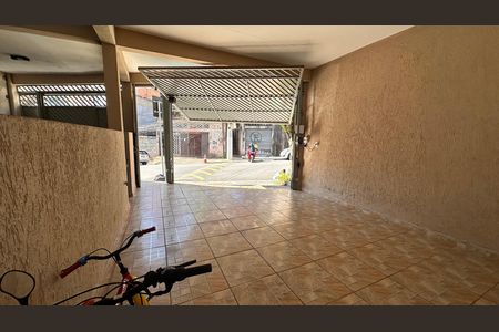 Casa para alugar com 4 quartos, 250m² em Guarapiranga, São Paulo