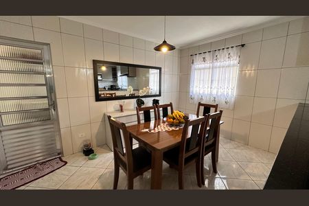 Casa para alugar com 250m², 4 quartos e 1 vaga