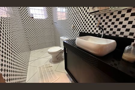 Casa para alugar com 250m², 4 quartos e 1 vaga
