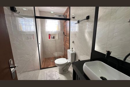 Casa para alugar com 250m², 4 quartos e 1 vaga