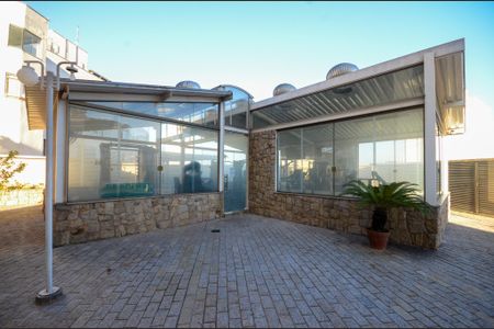Apartamento à venda com 136m², 4 quartos e 3 vagas Apartamento à venda com 136m², 4 quartos e 3 vagasÁrea comum
