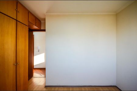 Apartamento à venda com 136m², 4 quartos e 3 vagas Apartamento à venda com 136m², 4 quartos e 3 vagasQuarto 2