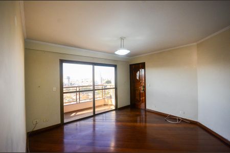 Apartamento à venda com 136m², 4 quartos e 3 vagas Apartamento à venda com 136m², 4 quartos e 3 vagasSala