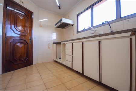 Apartamento à venda com 136m², 4 quartos e 3 vagas Apartamento à venda com 136m², 4 quartos e 3 vagasCozinha