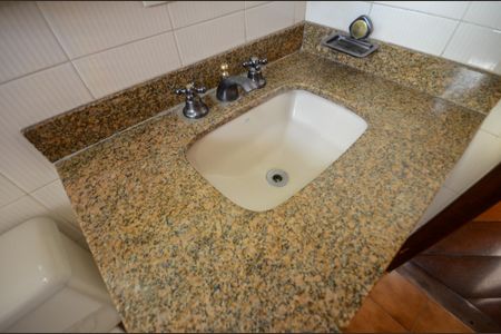 Apartamento à venda com 136m², 4 quartos e 3 vagas Apartamento à venda com 136m², 4 quartos e 3 vagasBanheiro