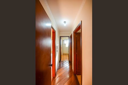 Apartamento à venda com 136m², 4 quartos e 3 vagas Apartamento à venda com 136m², 4 quartos e 3 vagasCorredor