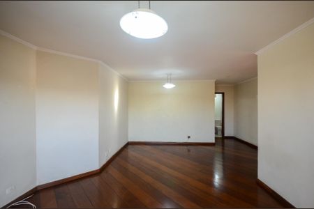 Apartamento à venda com 136m², 4 quartos e 3 vagas Apartamento à venda com 136m², 4 quartos e 3 vagasSala