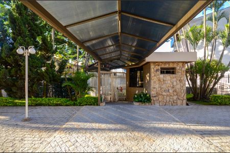 Apartamento à venda com 136m², 4 quartos e 3 vagas Apartamento à venda com 136m², 4 quartos e 3 vagasPortaria