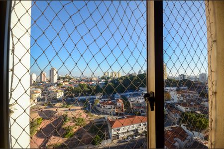 Apartamento à venda com 136m², 4 quartos e 3 vagas Apartamento à venda com 136m², 4 quartos e 3 vagasQuarto de serviço - Janela