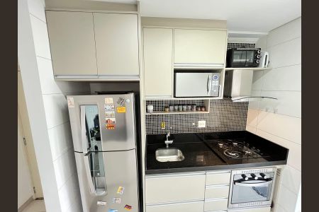 Apartamento à venda com 81m², 3 quartos e 2 vagas Apartamento à venda com 81m², 3 quartos e 2 vagasCozinha