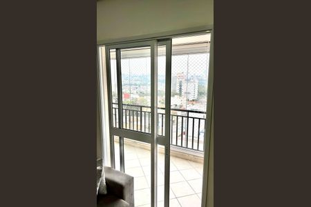 Apartamento à venda com 81m², 3 quartos e 2 vagas Apartamento à venda com 81m², 3 quartos e 2 vagasVaranda