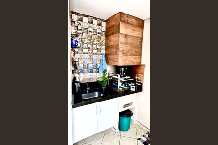 Apartamento à venda com 81m², 3 quartos e 2 vagas Apartamento à venda com 81m², 3 quartos e 2 vagasÁrea Gourmet