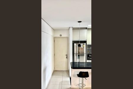 Apartamento à venda com 81m², 3 quartos e 2 vagas Apartamento à venda com 81m², 3 quartos e 2 vagasCozinha