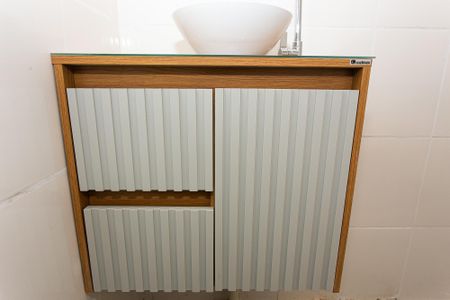 Apartamento à venda com 58m², 3 quartos e 1 vaga Apartamento à venda com 58m², 3 quartos e 1 vagaBanheiro