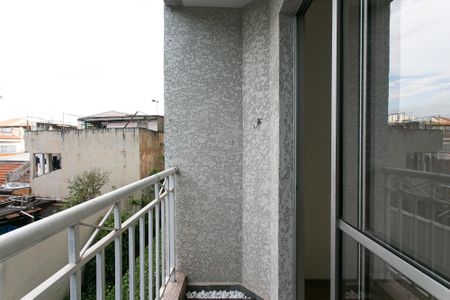 Apartamento à venda com 58m², 3 quartos e 1 vaga Apartamento à venda com 58m², 3 quartos e 1 vagaVaranda