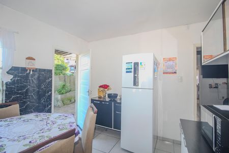Casa à venda com 180m², 5 quartos e sem vaga Casa à venda com 180m², 5 quartos e sem vagaCozinha 2