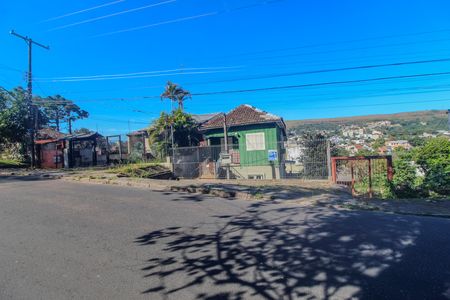 Casa à venda com 180m², 5 quartos e sem vaga Casa à venda com 180m², 5 quartos e sem vagaFachada