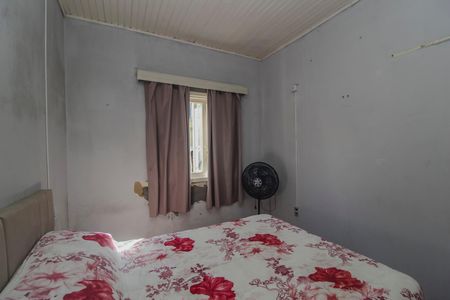 Casa à venda com 180m², 5 quartos e sem vaga Casa à venda com 180m², 5 quartos e sem vagaQuarto 6
