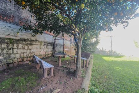 Casa à venda com 180m², 5 quartos e sem vaga Casa à venda com 180m², 5 quartos e sem vagaQuintal