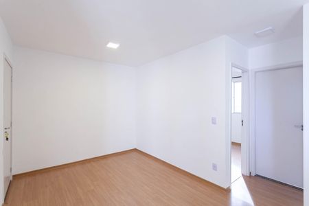 Sala de apartamento para alugar com 2 quartos, 42m² em Bom Jesus, Contagem