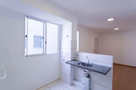 Apartamento para alugar com 42m², 2 quartos e 1 vaga Apartamento para alugar com 42m², 2 quartos e 1 vagaCozinha e Área de Serviço